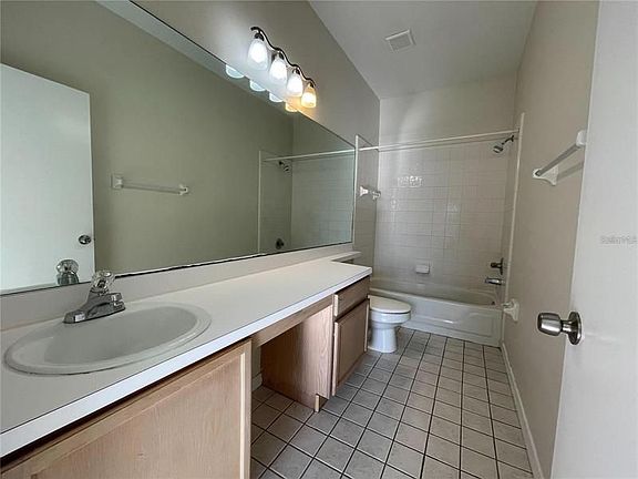 3rd image of 13294 Summerton Dr
