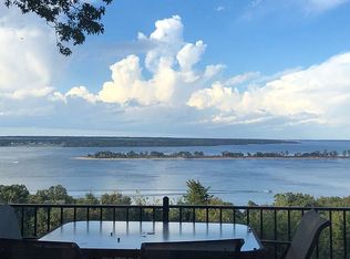 210 Island View Dr, Pottsboro, TX 75076