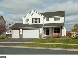 6778 Queensland Ln N, Maple Grove, MN 55311