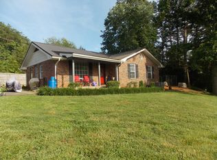 335 Eleazar Rd, Tellico Plains, TN 37385