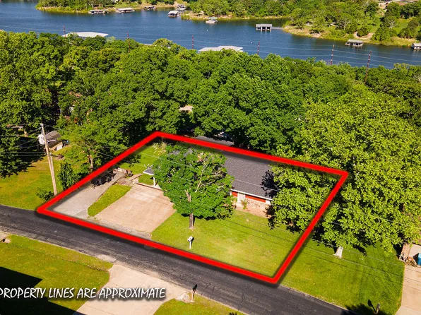 25 Woodland Avenue, Kimberling City, MO 65686