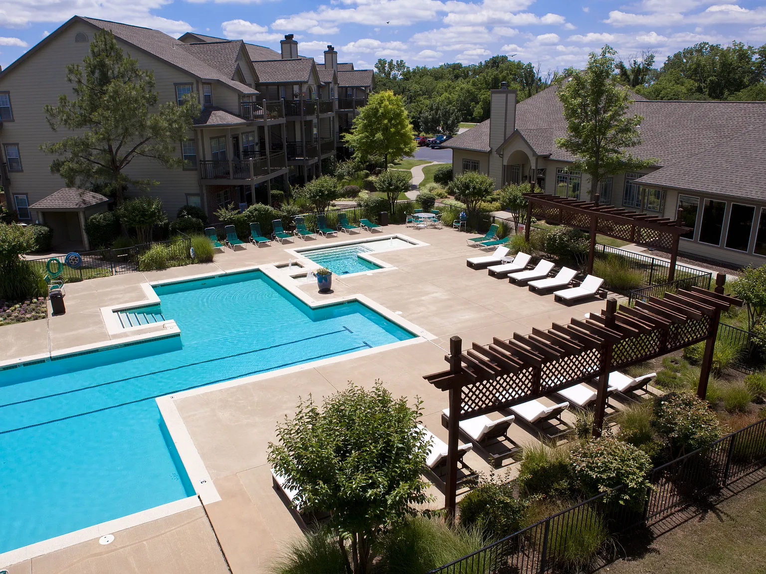 Crown Woods & Village at Crown Woods — Photo 2