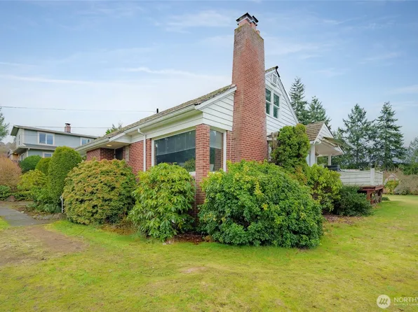1020 Puget Drive, Edmonds, WA 98020