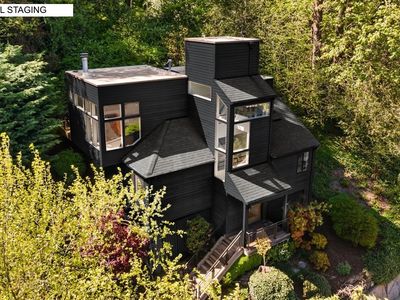 3434 NW Vaughn St, Portland, OR, 97210