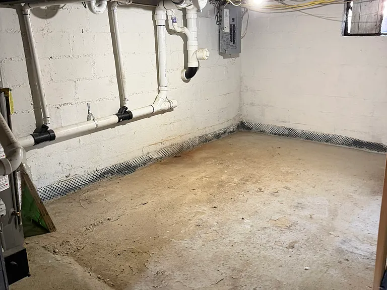 422 Wellington Ave — Photo 21