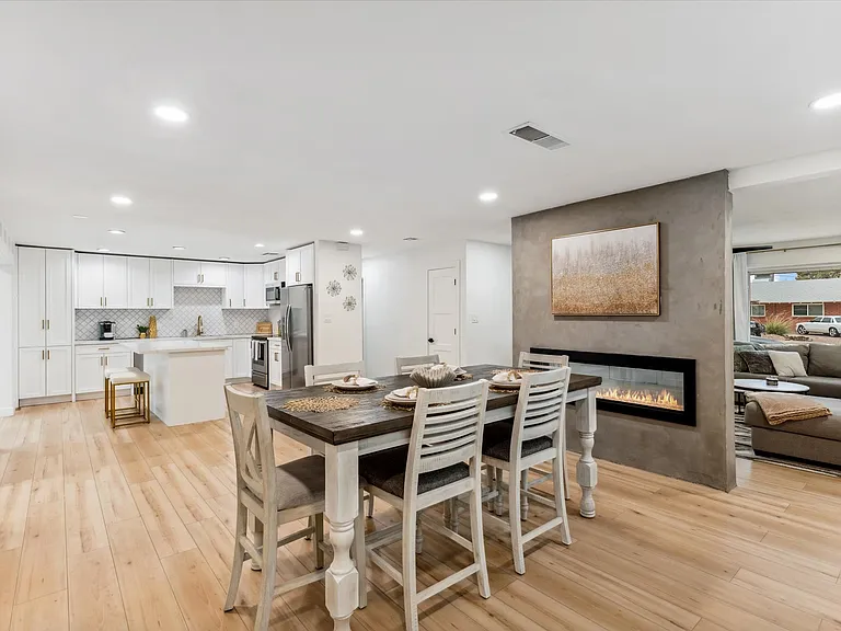 8144 E Clarendon Ave — Photo 11