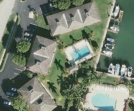 2nd image of 915 Panama Ct