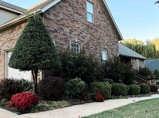 2626 Equestrian Ave, Springdale, AR 72762