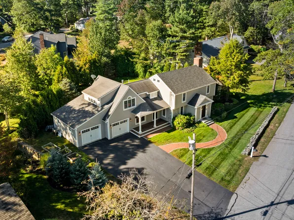 20 Littlejohn Road, Cape Elizabeth, ME 04107