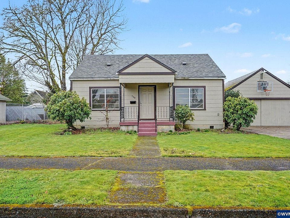 1st image of 130 Denver St NE