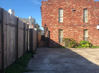 1609 Urquhart St APT 4, New Orleans, LA 70116