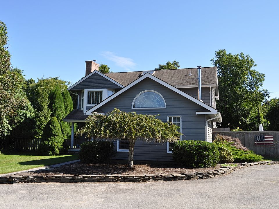 1st image of 146 Cedar St