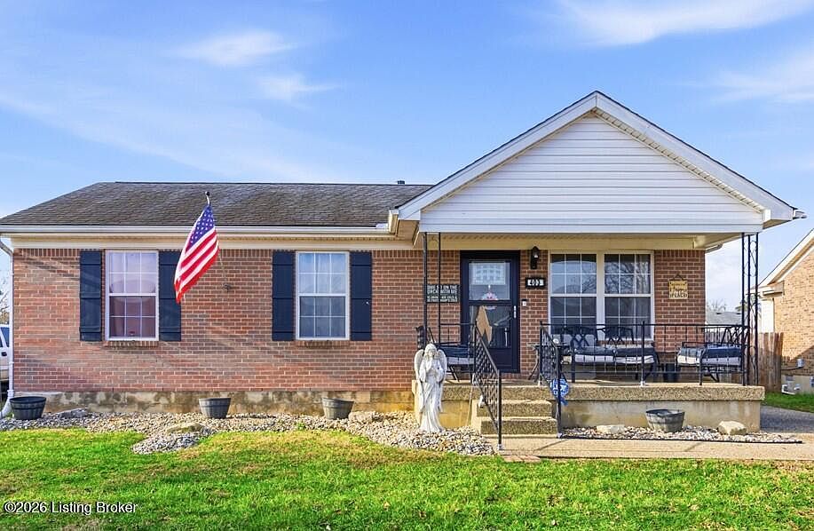 1st image of 403 Tecumseh Dr