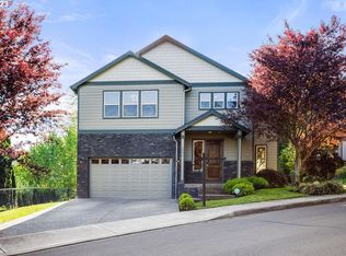 1541 N 4th Ct, Washougal, WA 98671