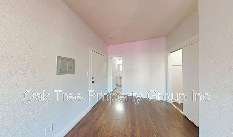 509 Sycamore St #10 — Photo 6