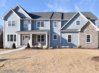 87 Cedar Forest Rd, Smithfield, RI 02917