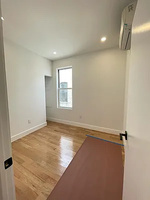 Rented by Suzuki Capital LLC | media 9