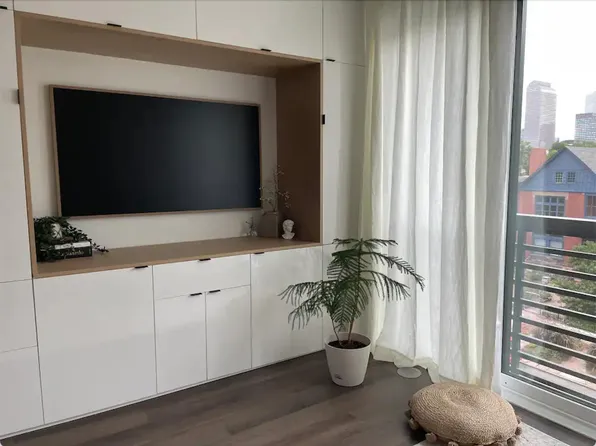 2120 N Downing St, Denver, CO