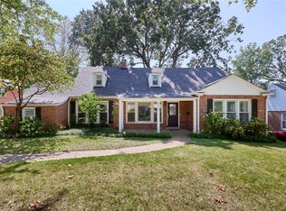 8222 Gannon Ave, Saint Louis, MO 63132