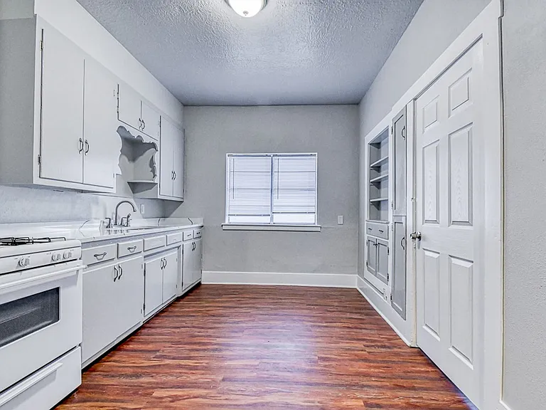 711 Jenkins Ave — Photo 13