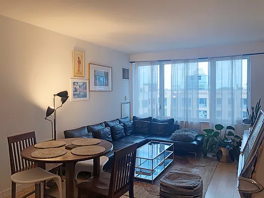 Rented by Corcoran | media 20