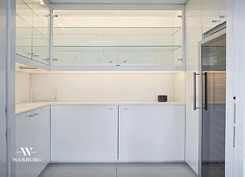 Rented by Warburg