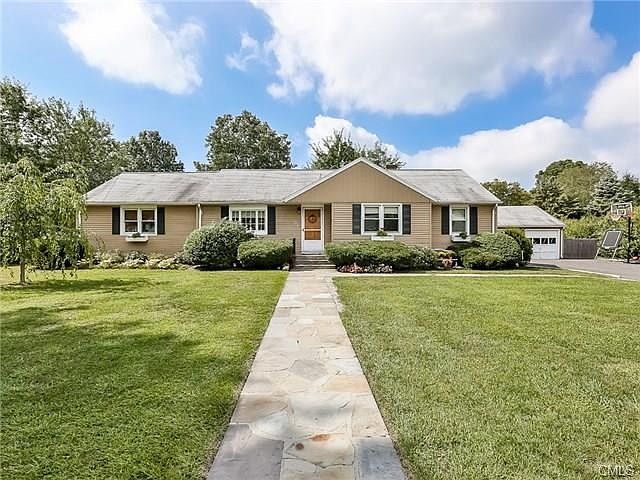 2nd image of 287 Ronald Dr