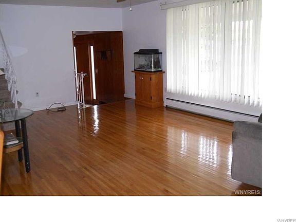 2nd image of 50 Maricrest Dr