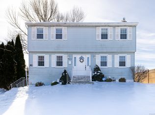 31 Partridge Dr, Waterbury, CT 06708