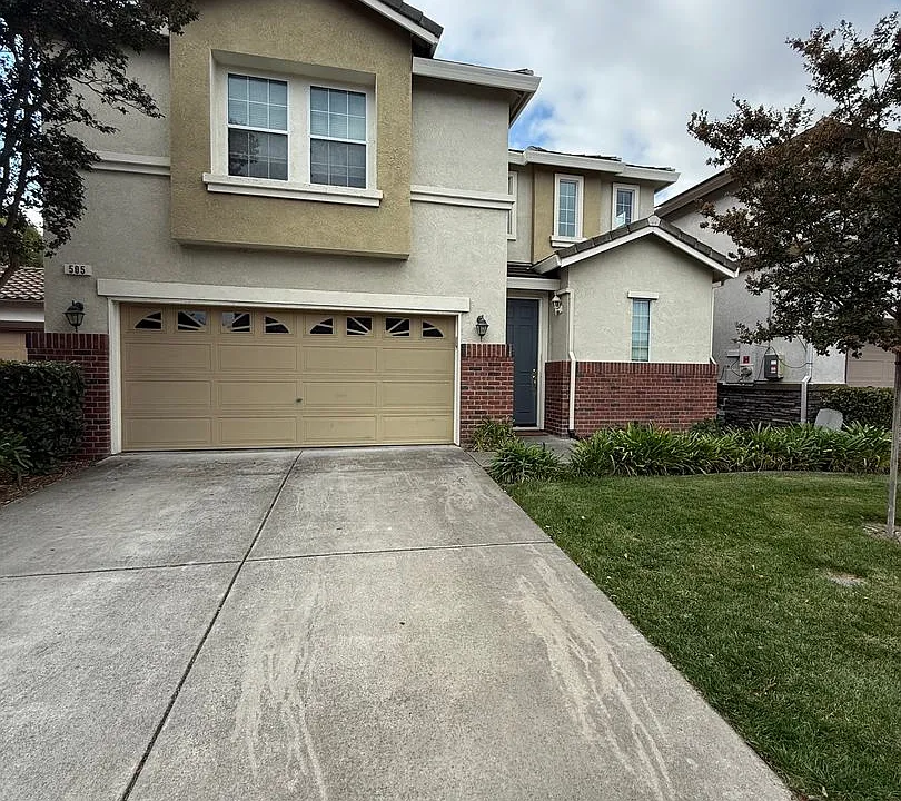 505 Flora Springs Ct