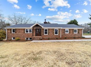 2006 Ledford Rd, Greensboro, NC 27406