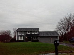 543 Apache Trl, Lake Villa, IL
