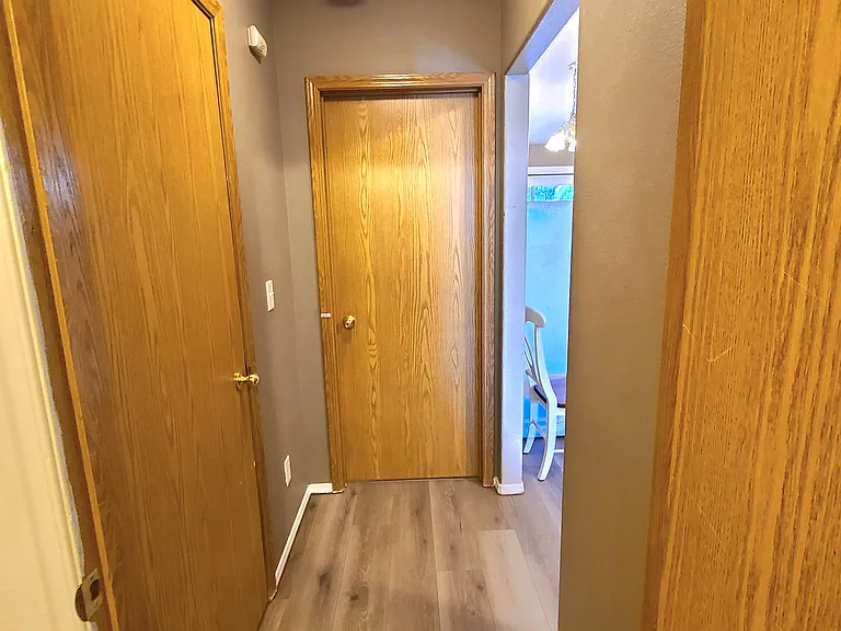 Hall to primary bedroom