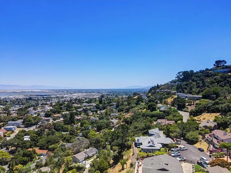 1239 Talbryn Dr — Photo 63
