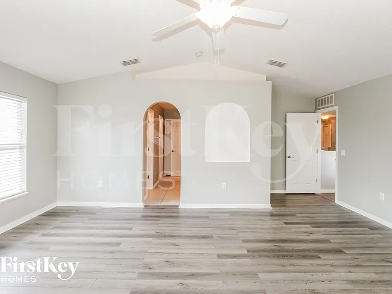 3108 Sky St — Photo 7