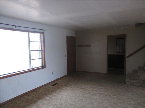 4th image of 108 S Otis Ave