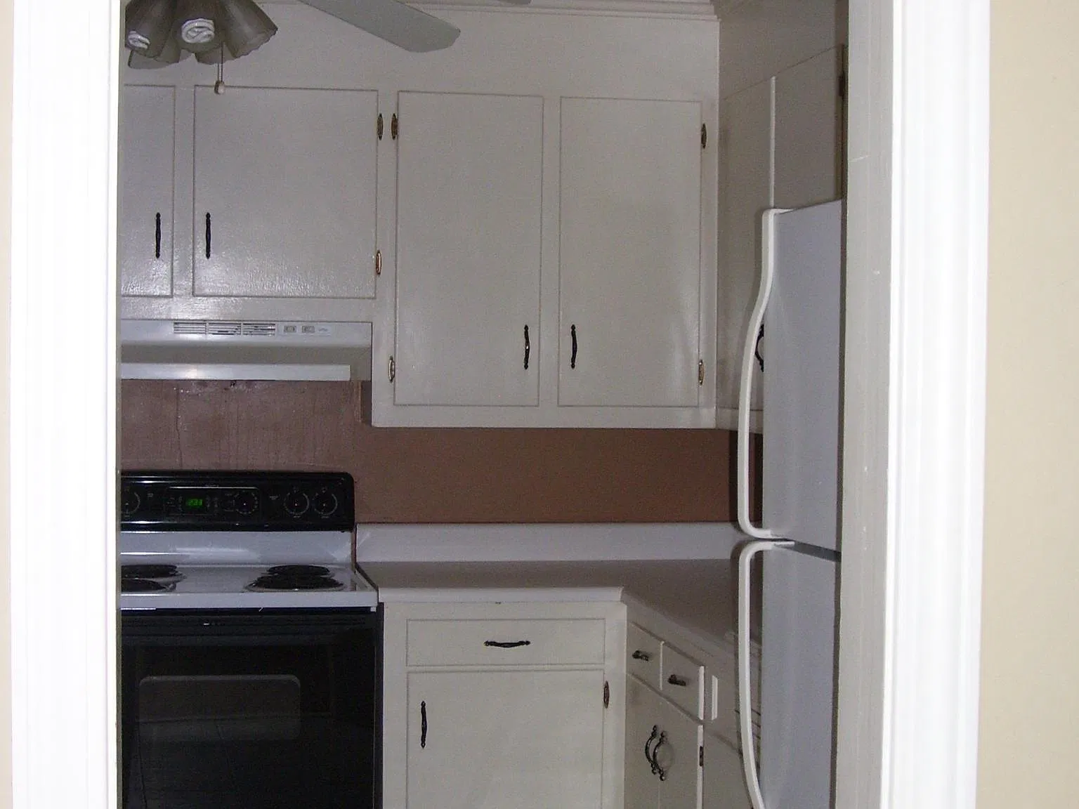 2 bed, 1008 sqft, $1,350 — Photo 3