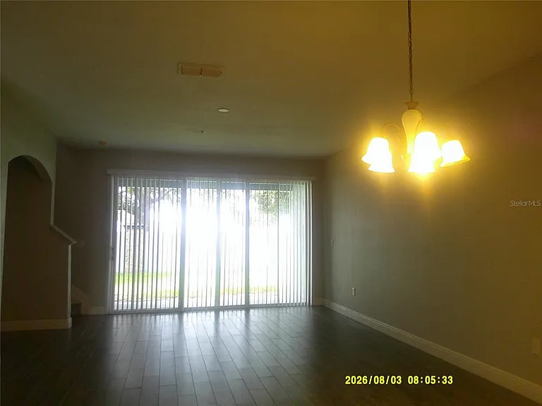 3098 Ashland Ln N — Photo 16