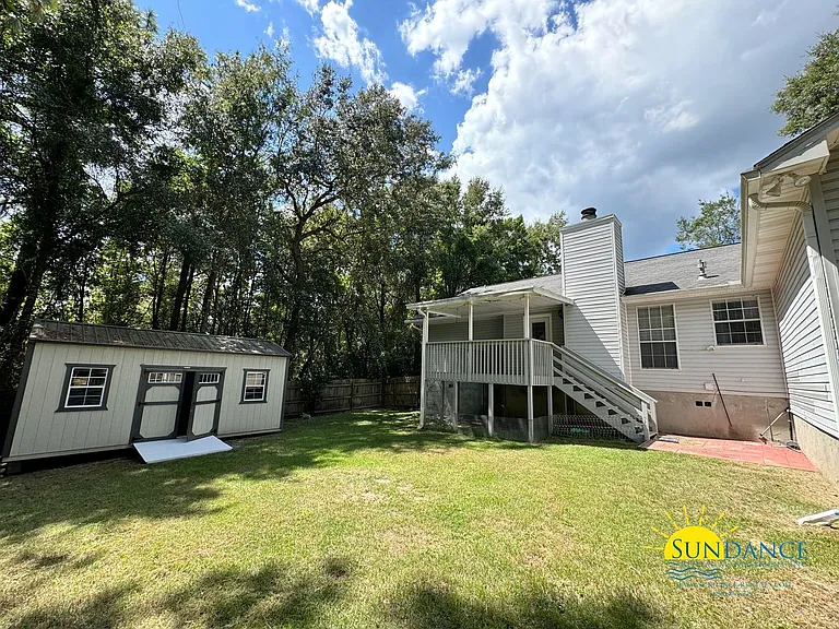 701 Lynn Brk E — Photo 23