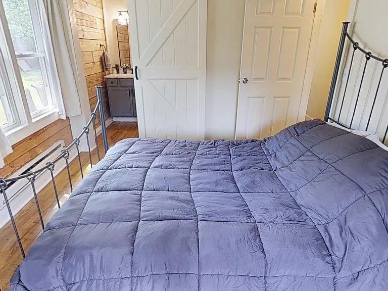 1376 Deerfield Rd — Photo 11