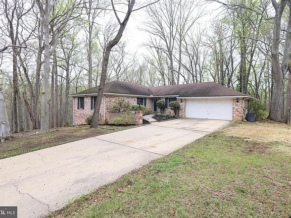 2nd image of 508 Holly Rd