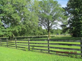 423 Appaloosa Dr, Dalton, GA 30720