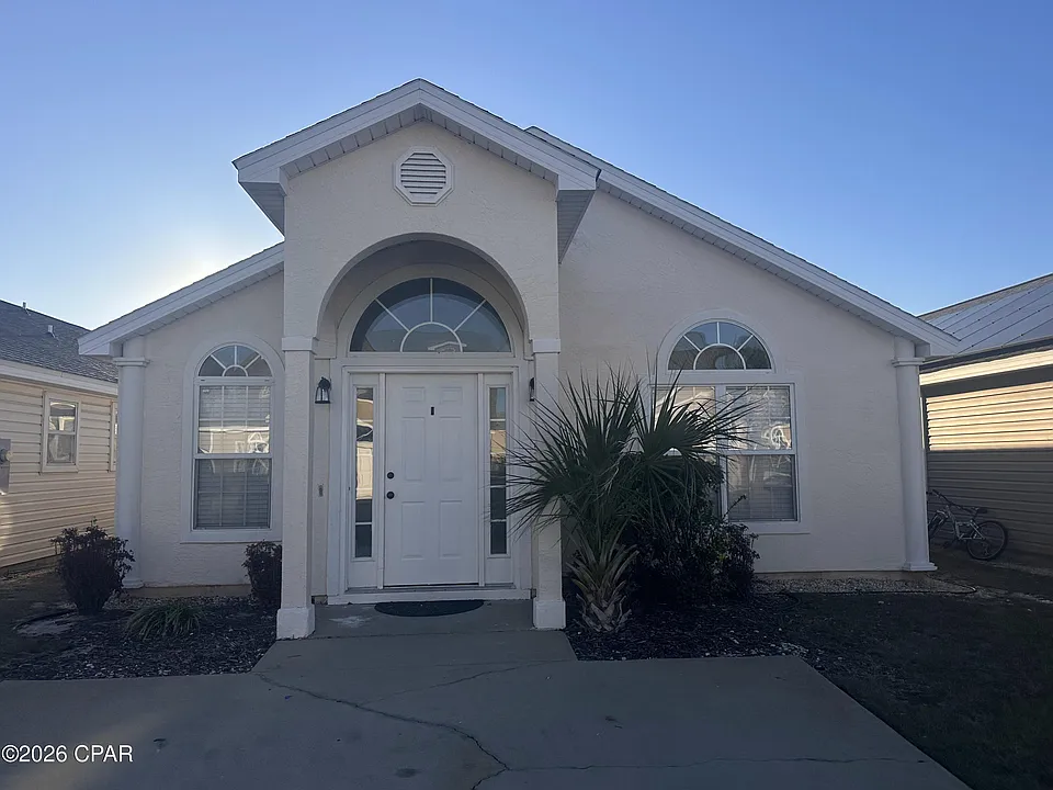 115 Seagrass Way