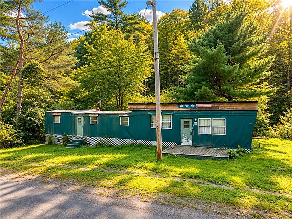 2nd image of 5275-5283 Pigtail Rd Lot 5