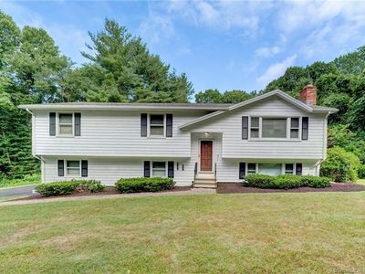 18 Partridge Drive, Monroe, CT, 06468