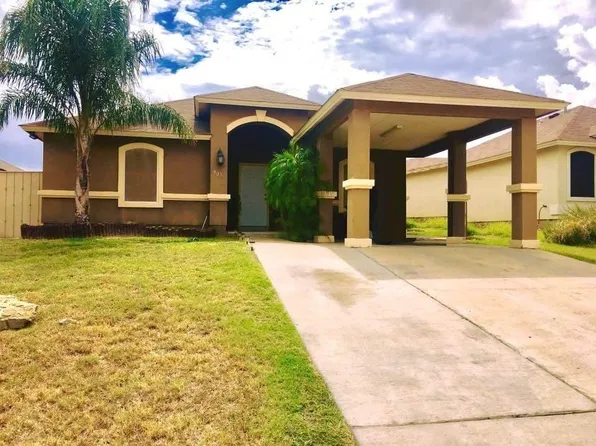 907 Witherspoon Loop, Laredo, TX 78046