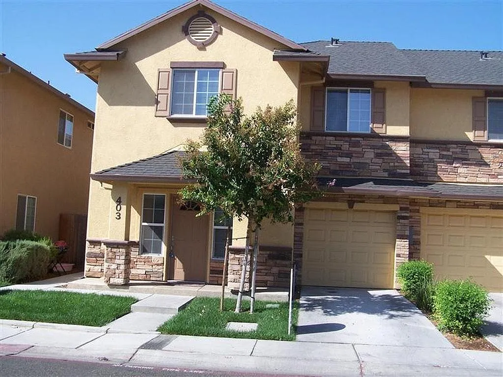 Building Photo - 403 Hetherington Cir