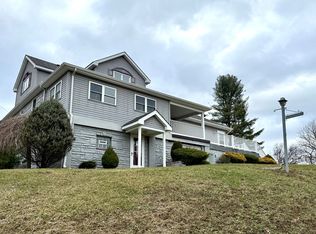 8 Spring St, Charleroi, PA 15022