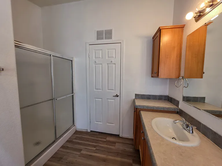 25120 Charina Rd — Photo 24