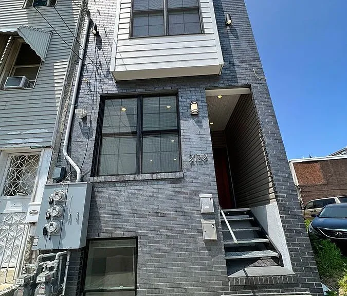2122 N Marshall St #1 — Photo 31